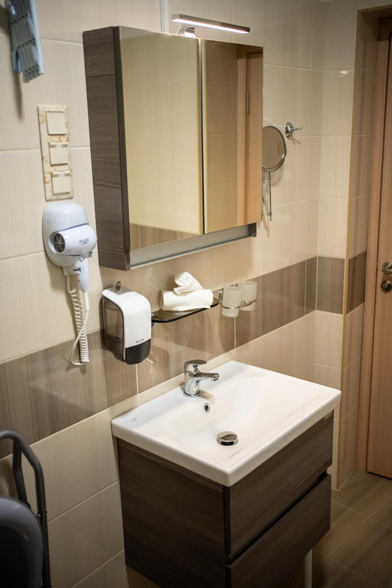 Holiday Apartmanhaz Gyula Exterior photo